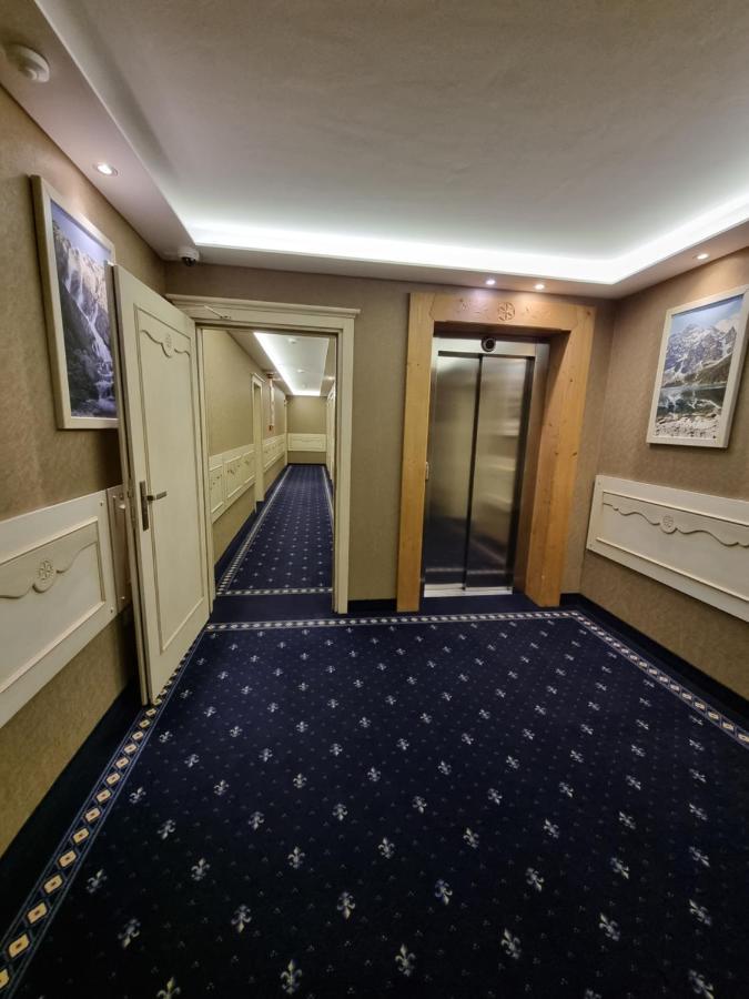 Hotel Carlina Bialka Tatrzanska Exterior foto